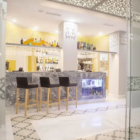 Soho Boutique Capuchinos & 4* Cordoba