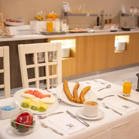 Soho Boutique Capuchinos & 4*