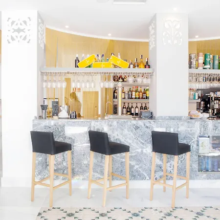 Soho Boutique Capuchinos & Hotel 4*